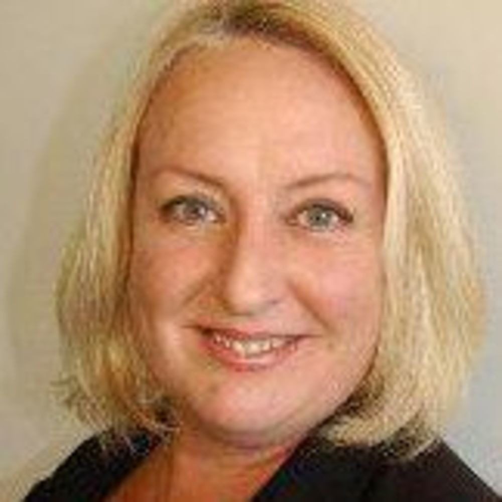 Meet your Posher, Denise